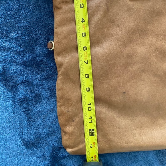 Tory Burch Leather Bag - Picture 13 of 16